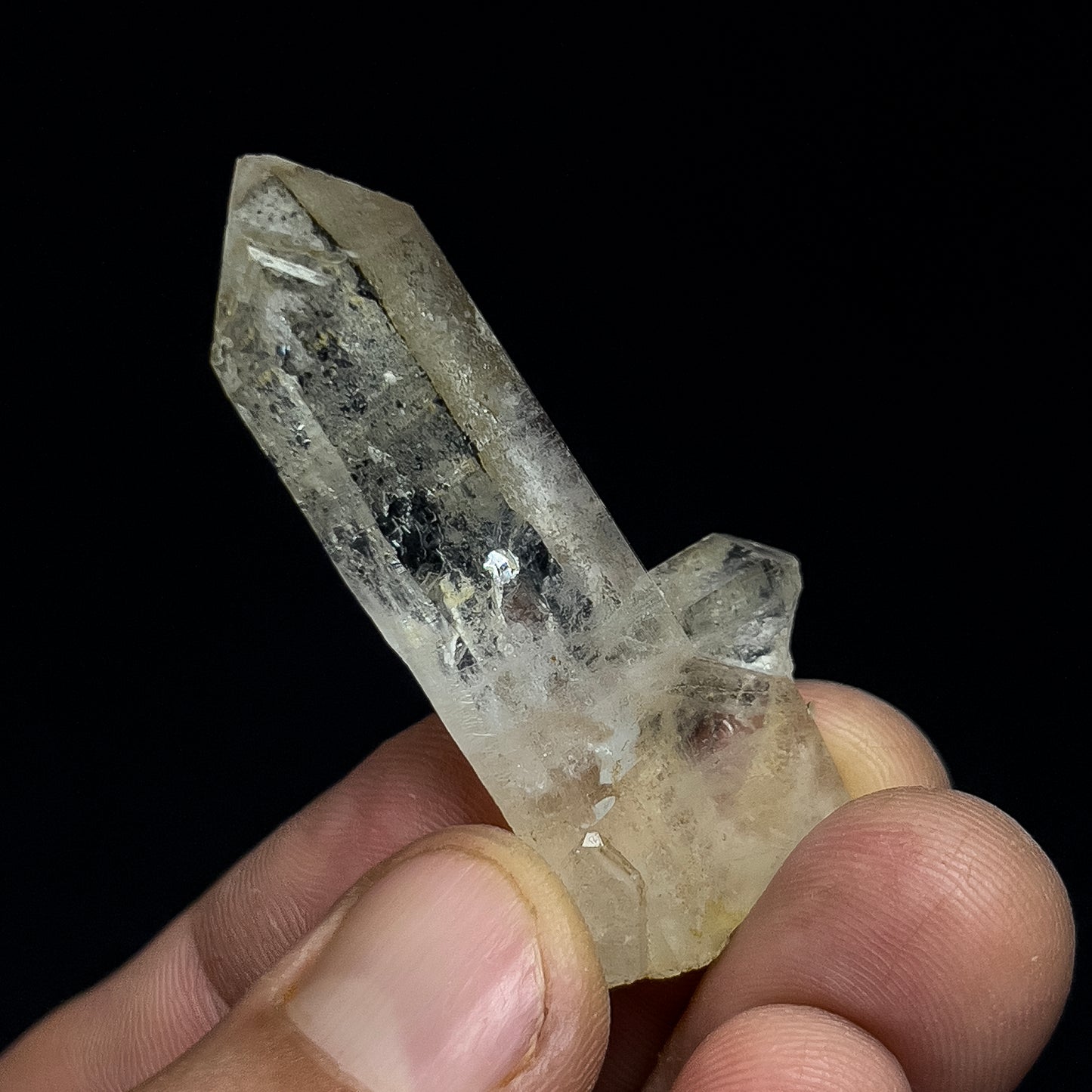 Quartz var. Japan-Law Twin