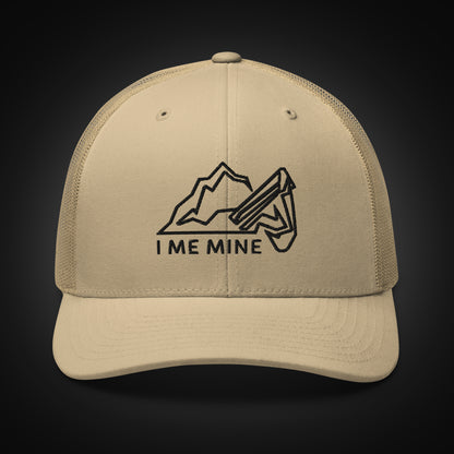 I Me Mountain - Trucker Hat - EM Outline