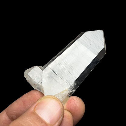 Quartz var. Japan-Law Twin with Inclusions
