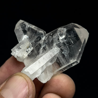 Quartz var. Japan-Law Twin (repaired x1)