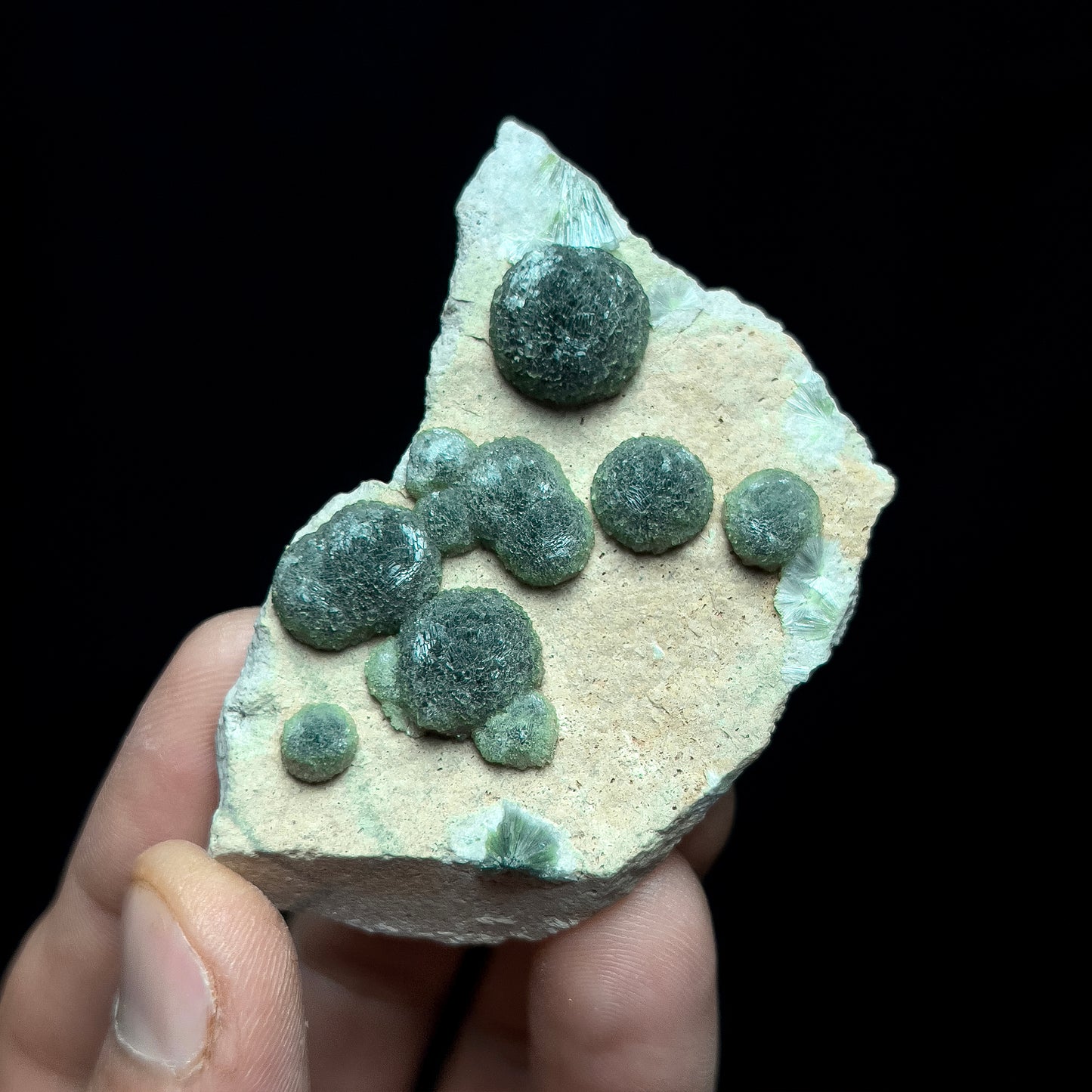 Wavellite