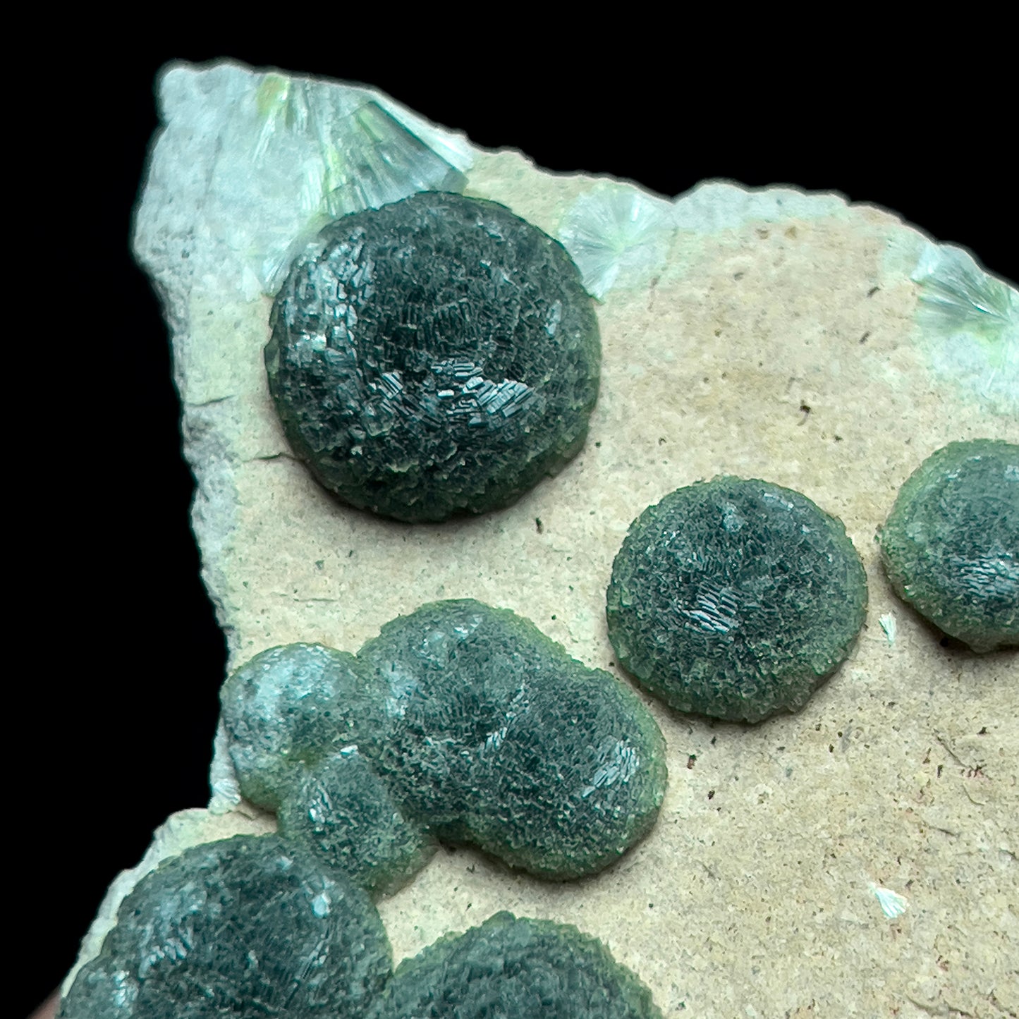 Wavellite