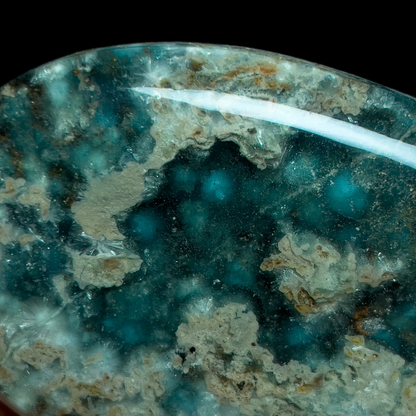 Wavellite (cabochon)